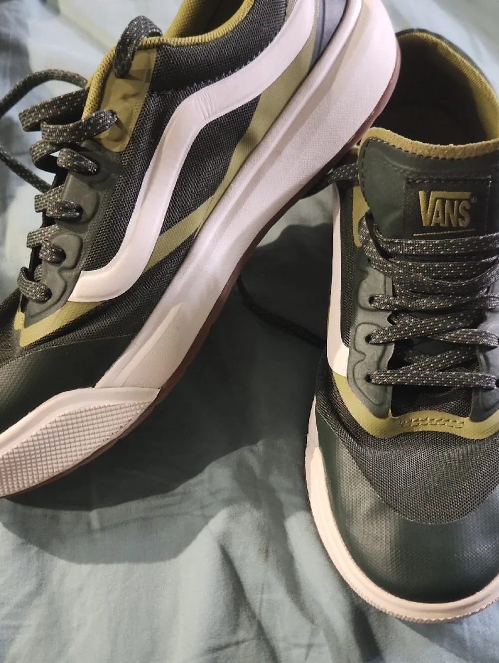 Vans Ultra Range 2.0